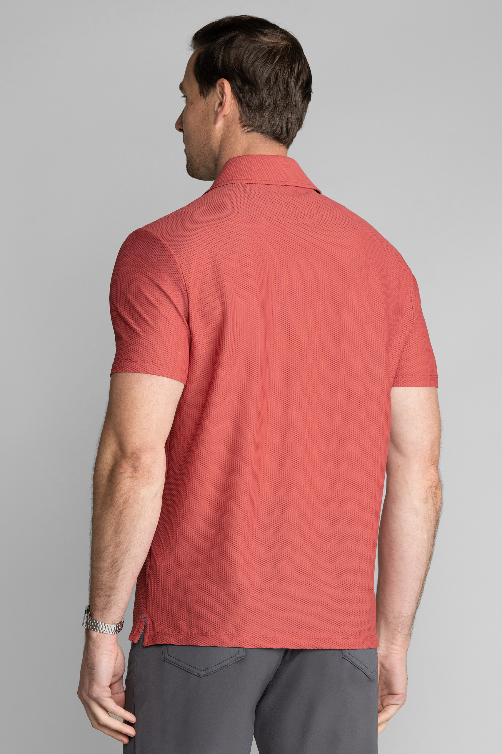Air-QuarterZip-Cinnabar-Back-26.1.png