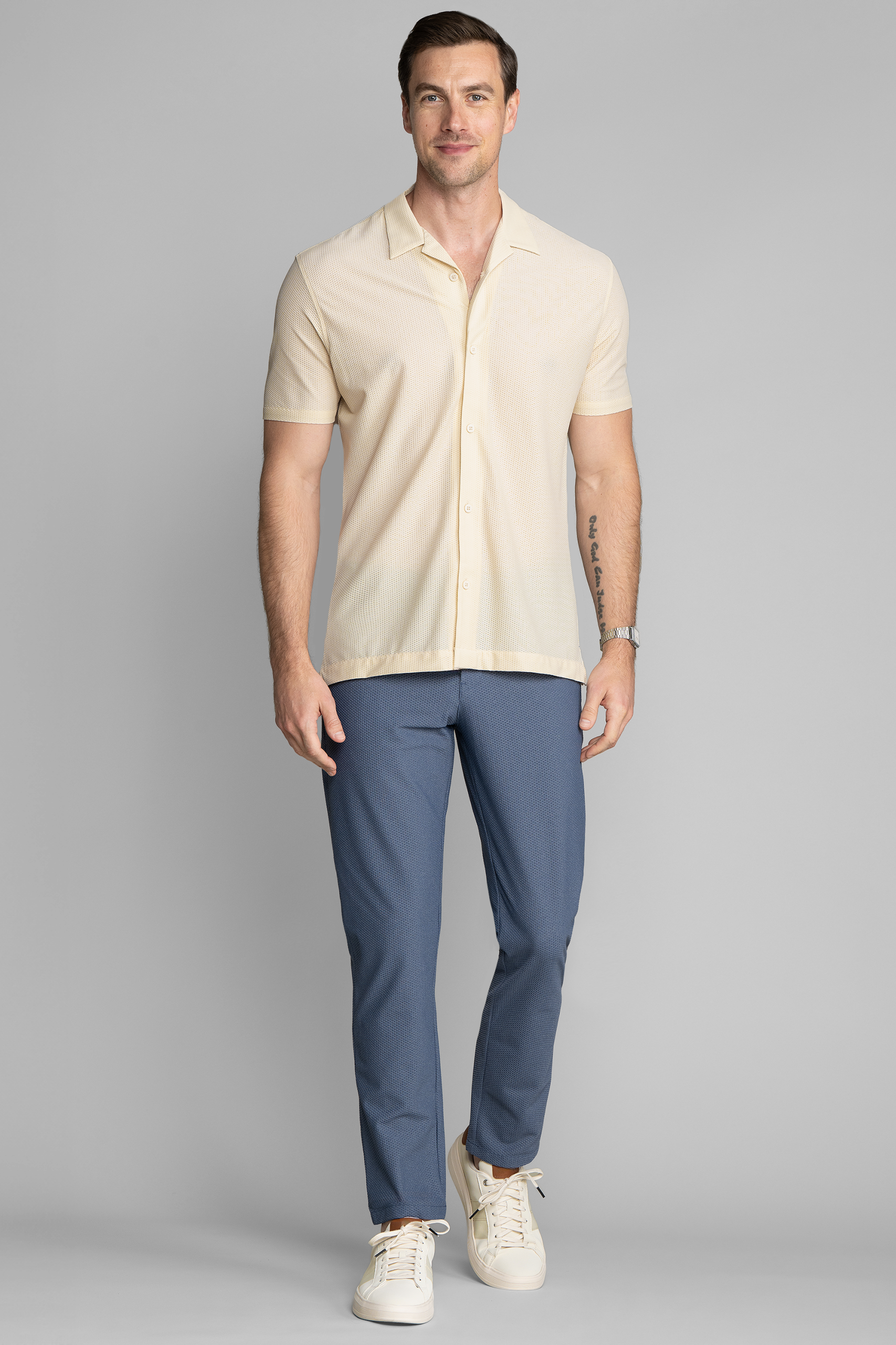 Air-Resort-Ecru-FullBody-26.1.png