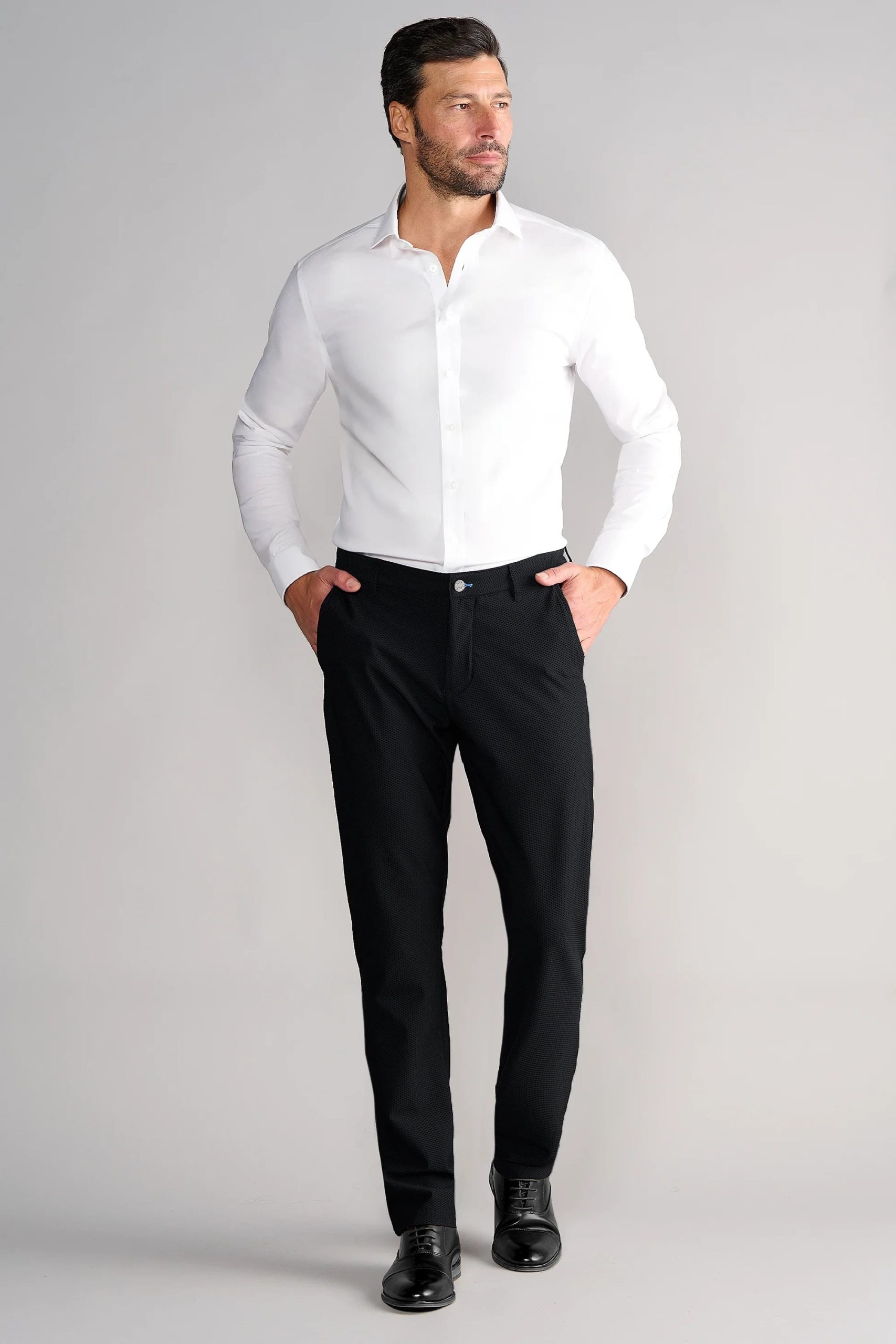 AirPants_Black_Fullbody_26.1.jpg