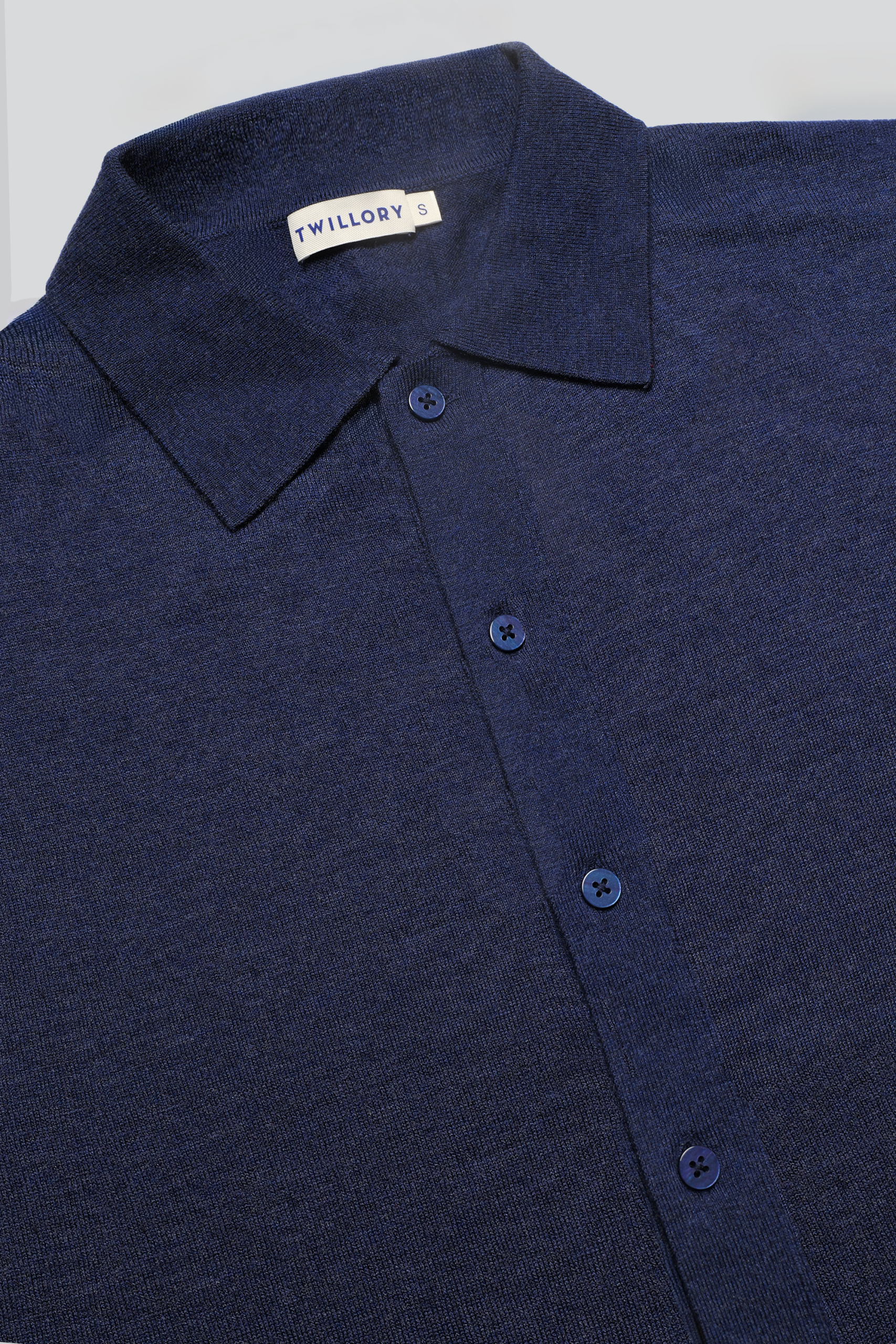 LSButtonDownCardigan-Navy-FlatLay-26.1.png