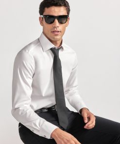 Leader Non-Iron Contrast // Purple Buttons