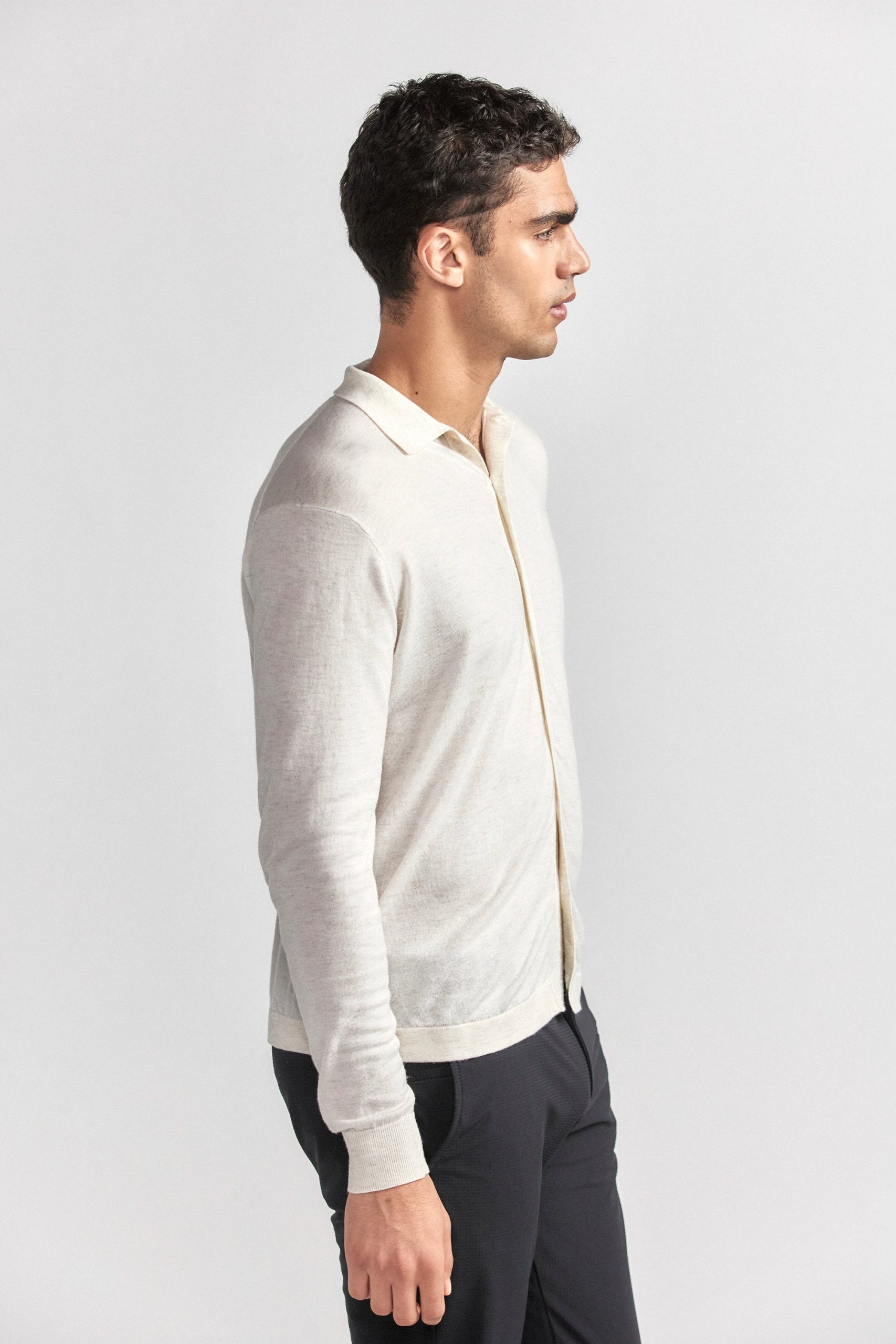 Lightweight-Cashmere-ButtonDown-HeatherIvory-Side-26.1.jpg
