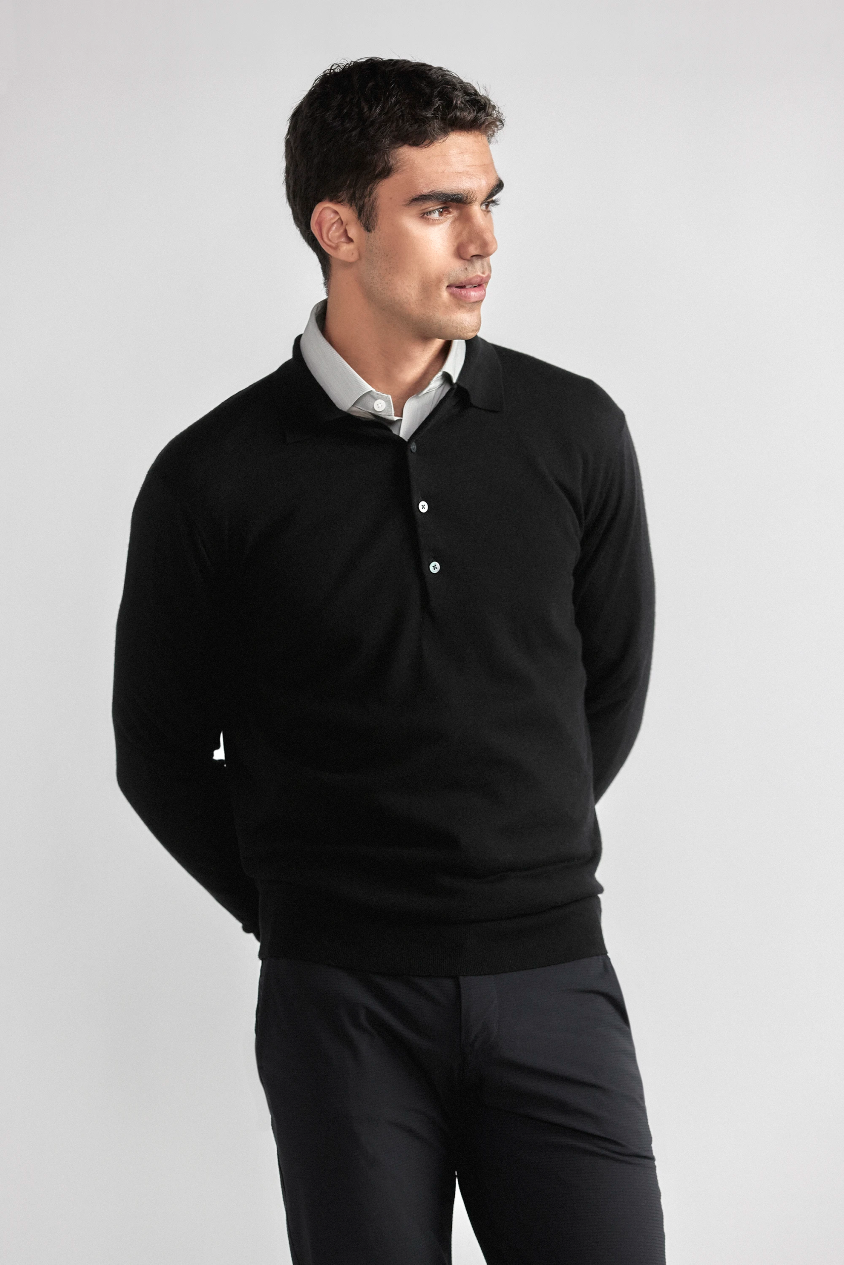 Lightweight-Cashmere-Polo-Black-Front-26.1.png