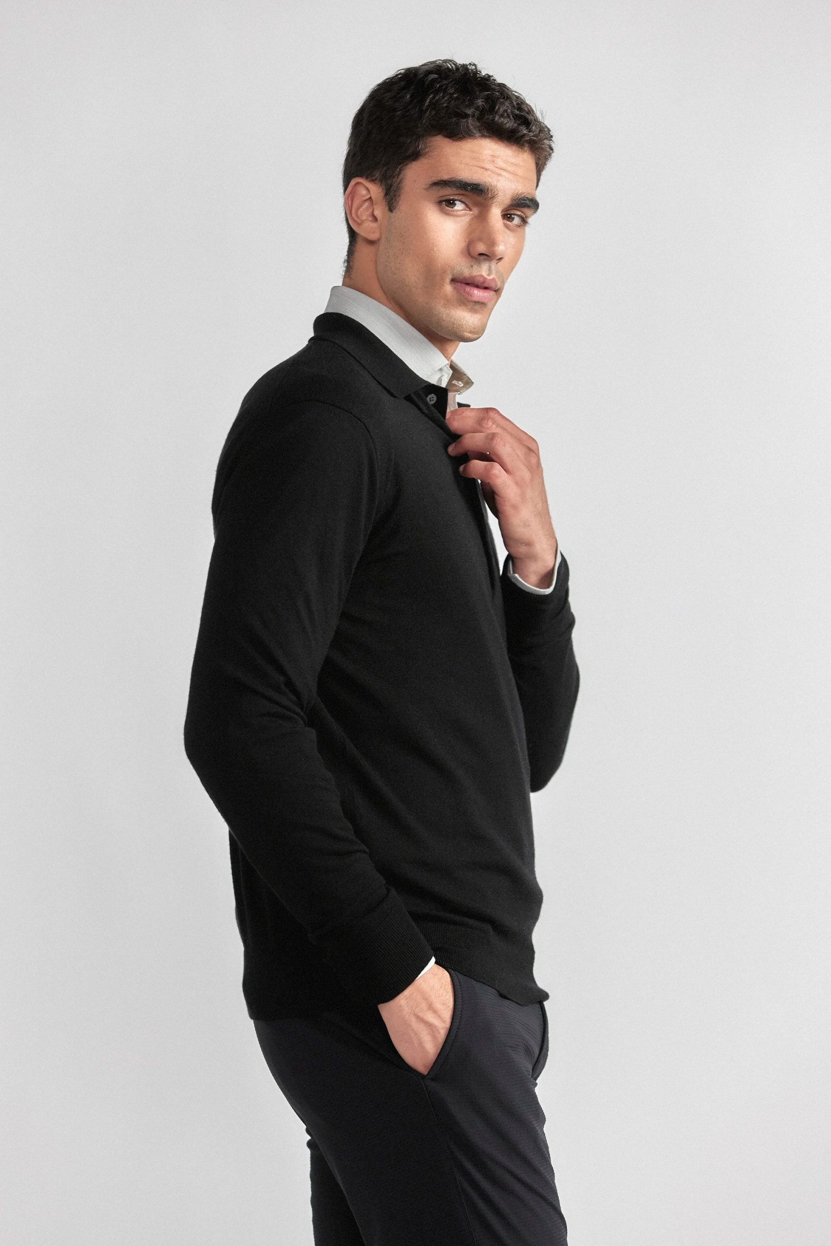 Lightweight-Cashmere-Polo-Black-Side-26.1.jpg