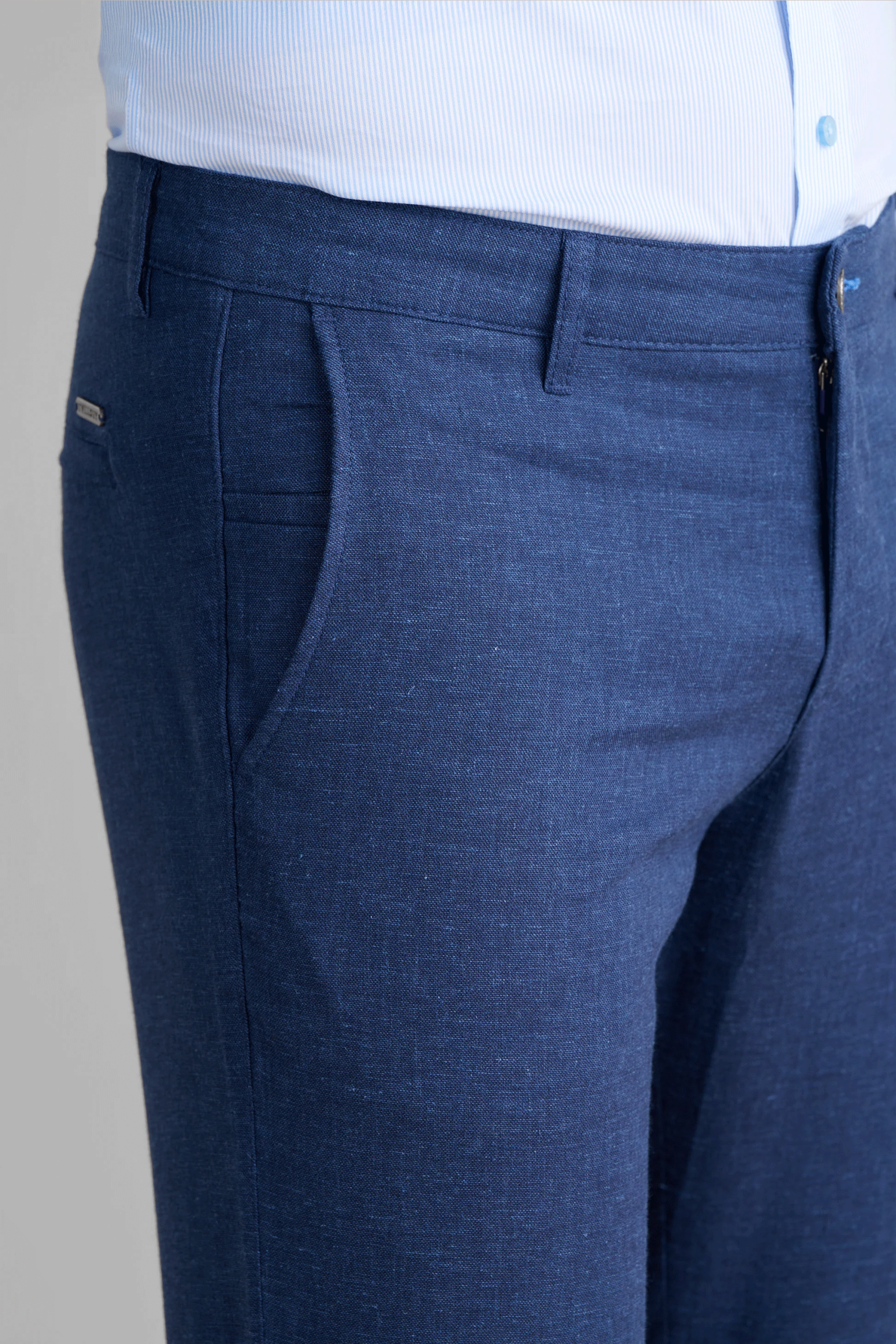 Linen-Pants-Blue-SidePocket.png