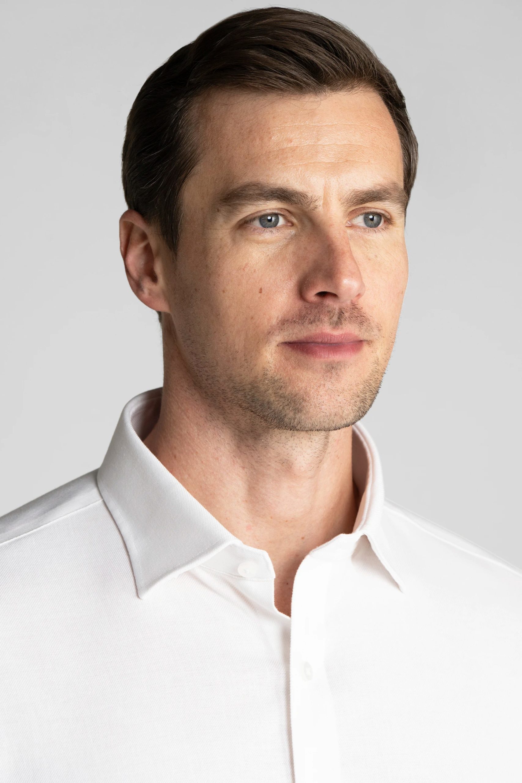 Linen-Shirt-White-CloseUp-26.2.jpg