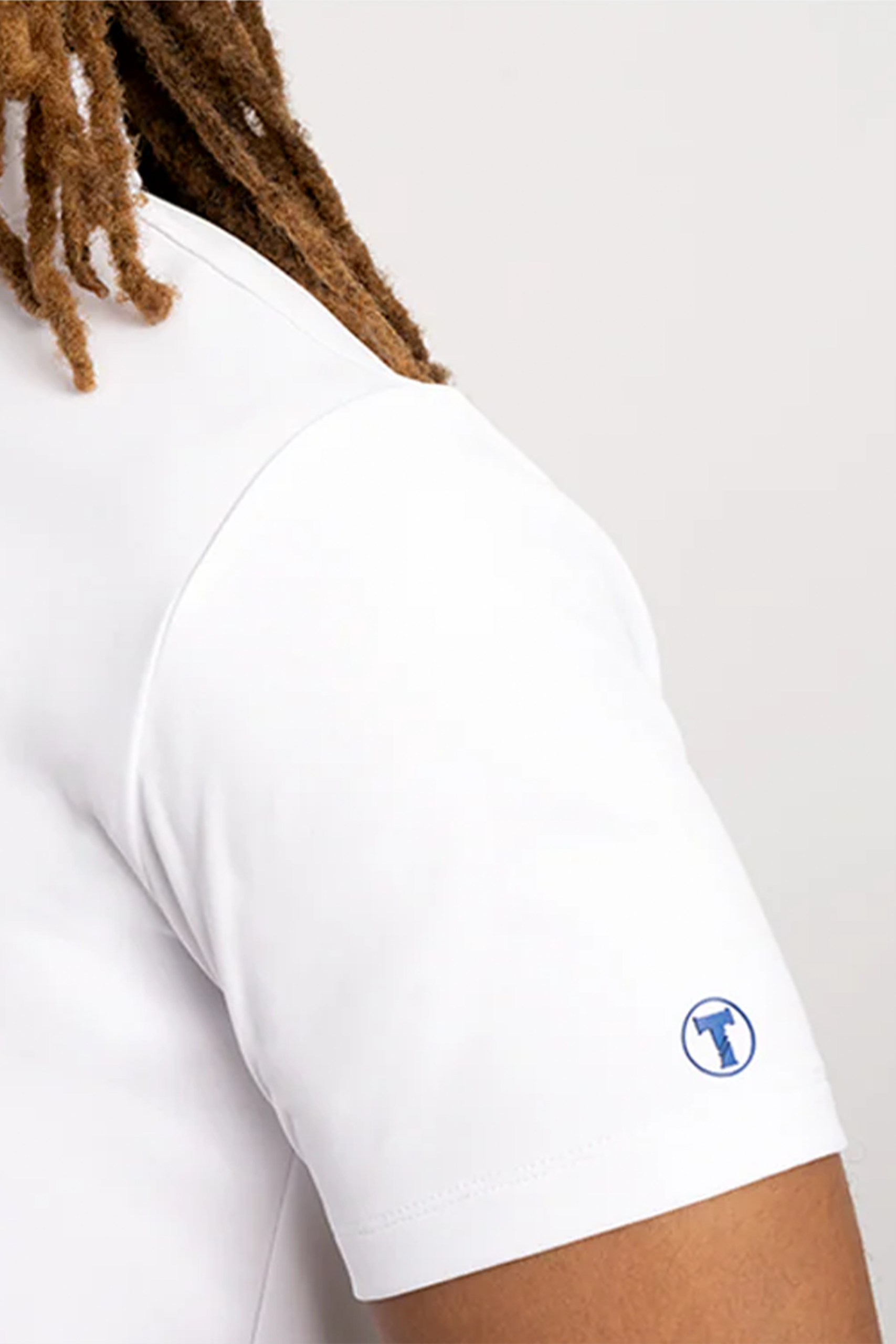 Short-Sleeve-Polo-Contrast-WhiteBlue-Sleeve.png