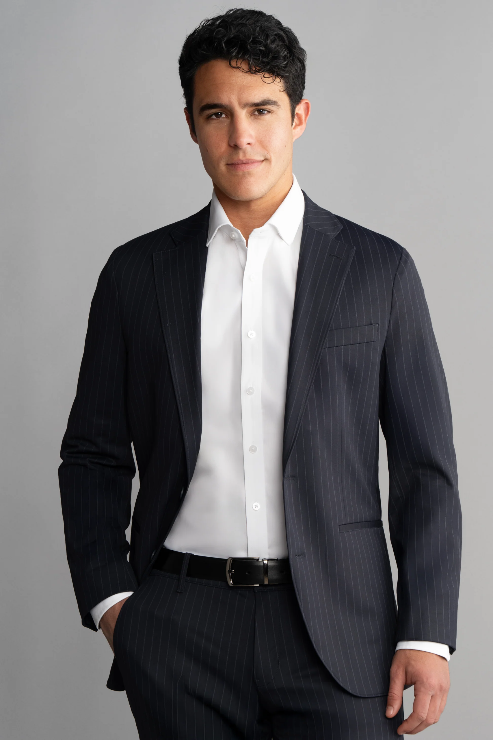 StripedSuit_Navy_Front_25.1.png