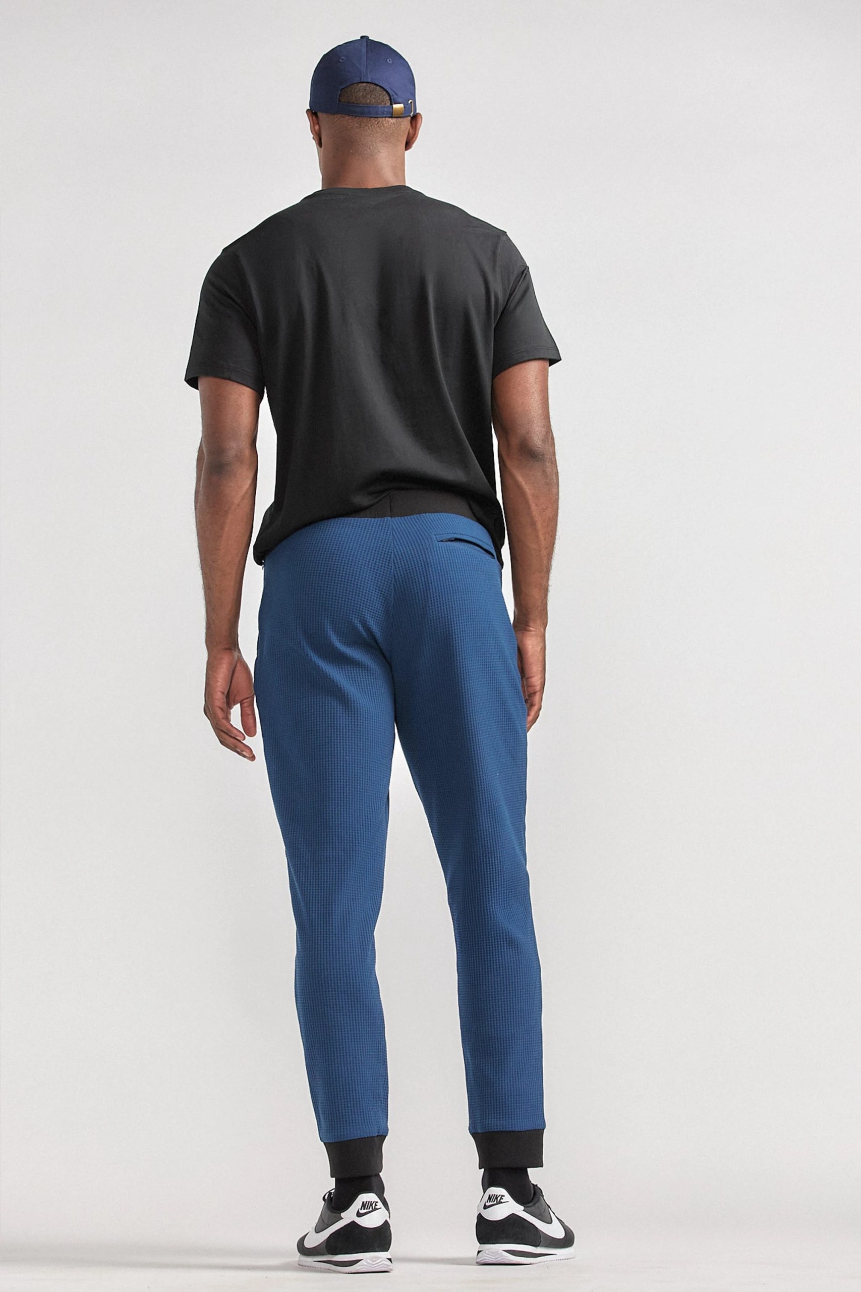 Waffle-Joggers-Ocean-Back-26.1.jpg