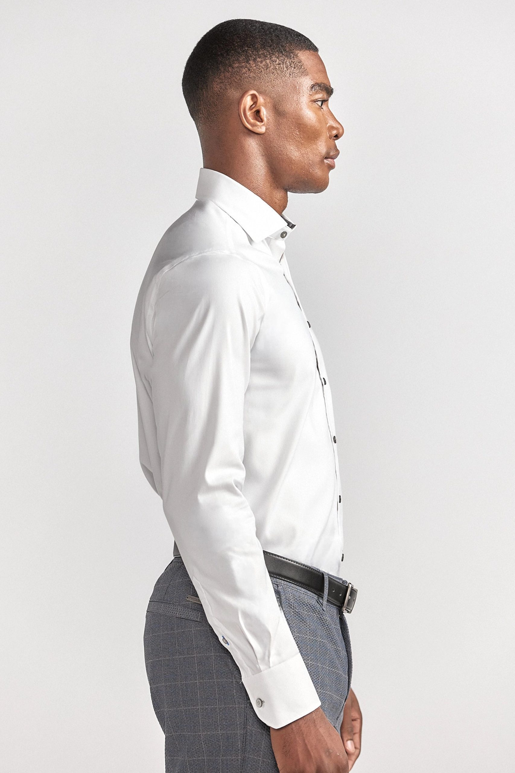 White-Grey-Buttons-Leader-Side-26.1.jpg