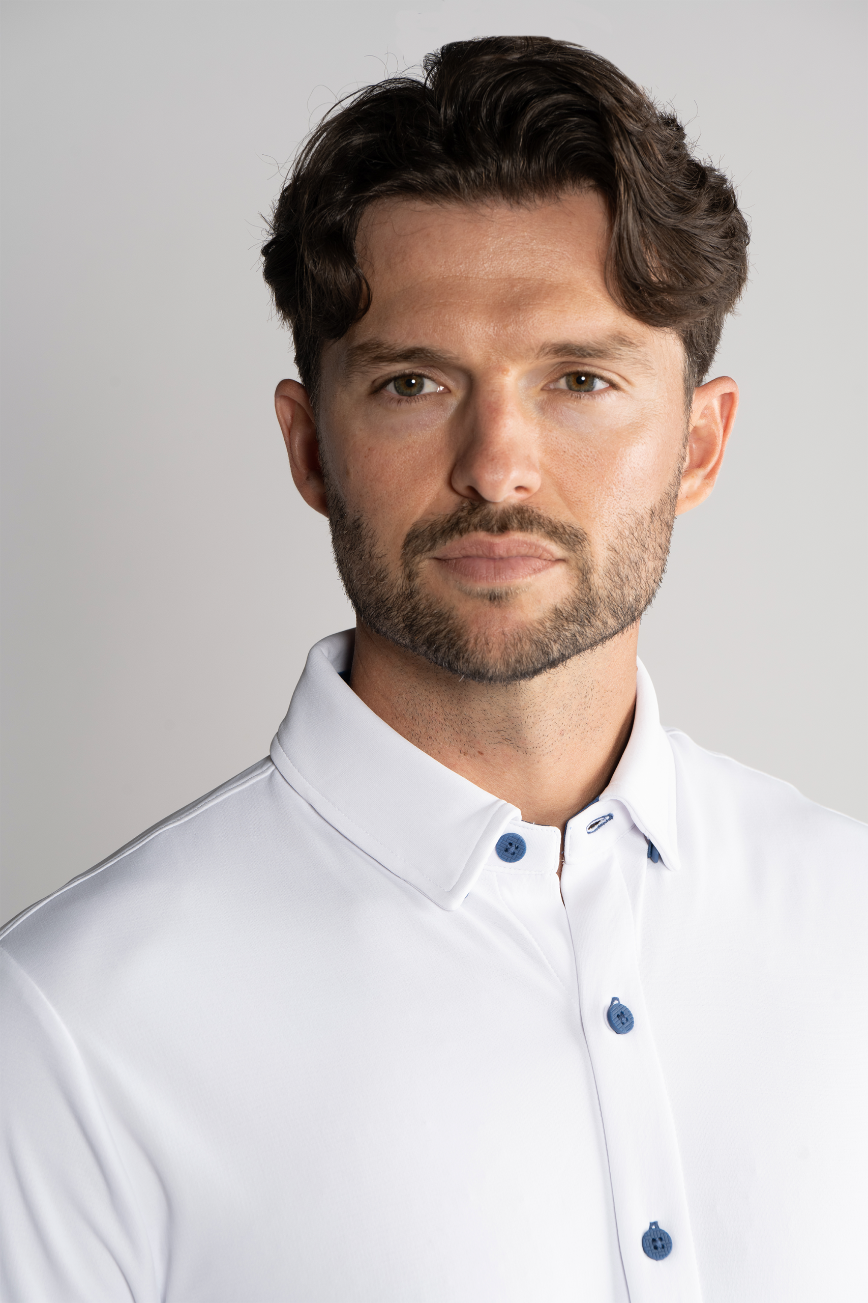 WhiteBlue-ButtonDown-Head-25.1.png