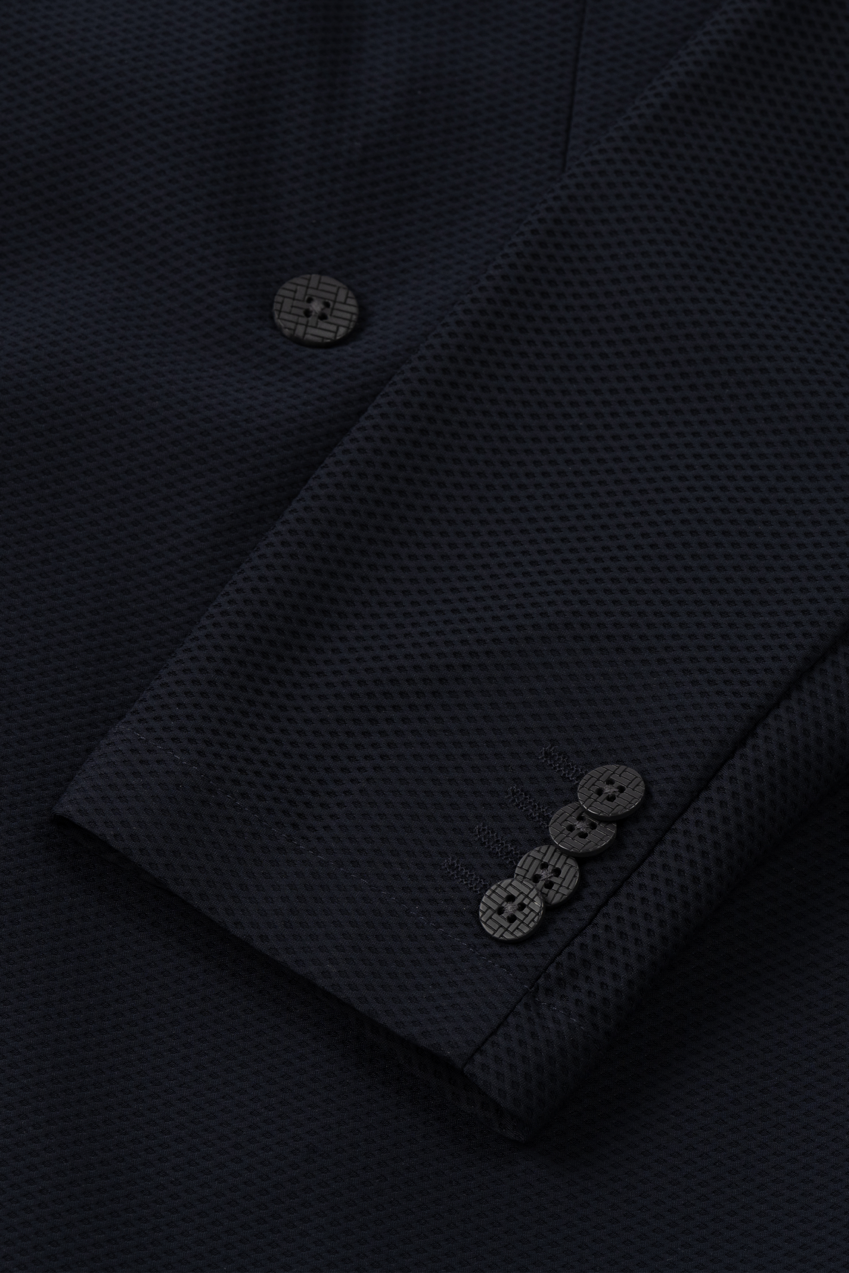black_BZR055_D1.png