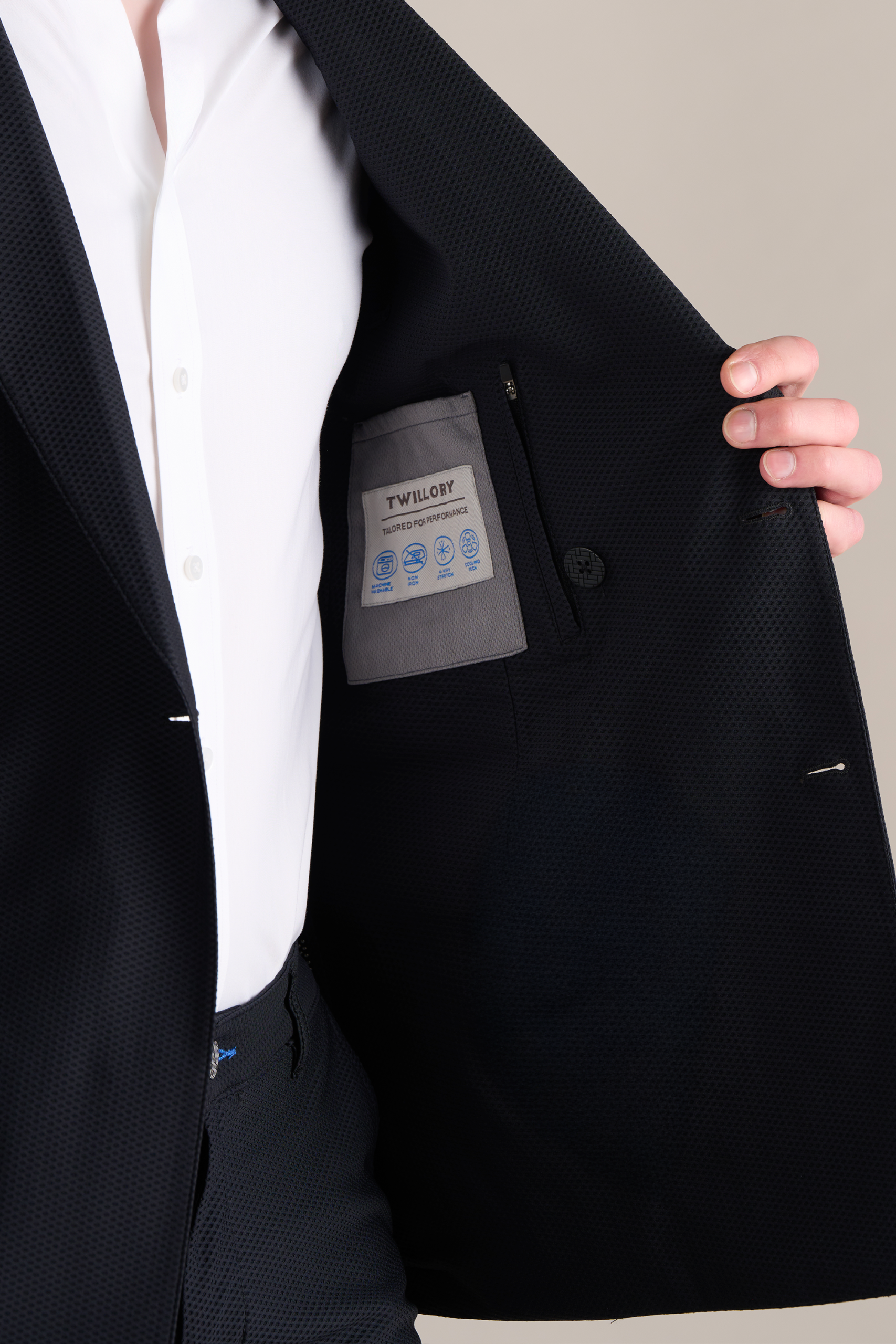 black_BZR055_D2.png